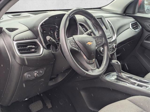 Used 2020 Chevrolet Equinox LT image 2