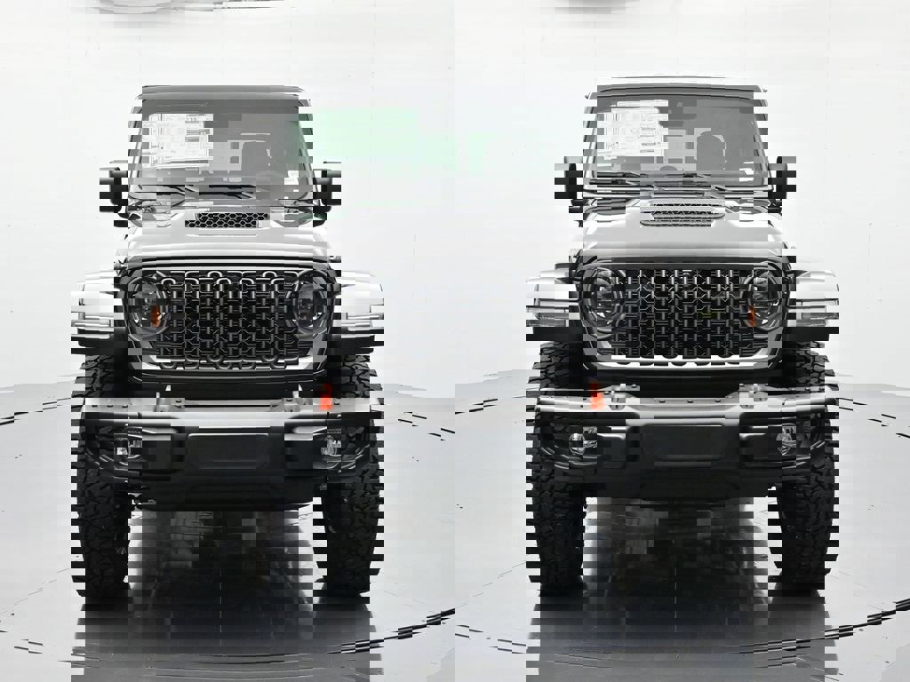 New 2025 Jeep Gladiator Mojave image 2