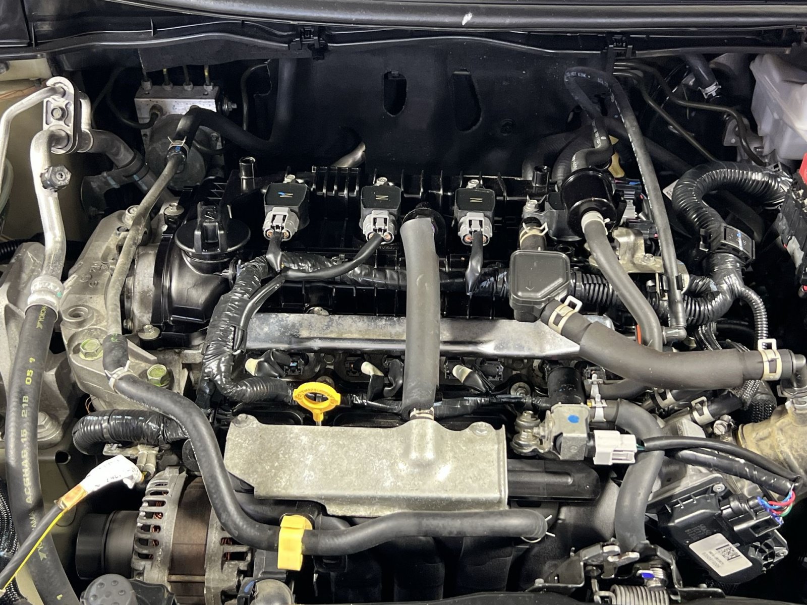 Used 2021 Nissan Versa S FWD image 29