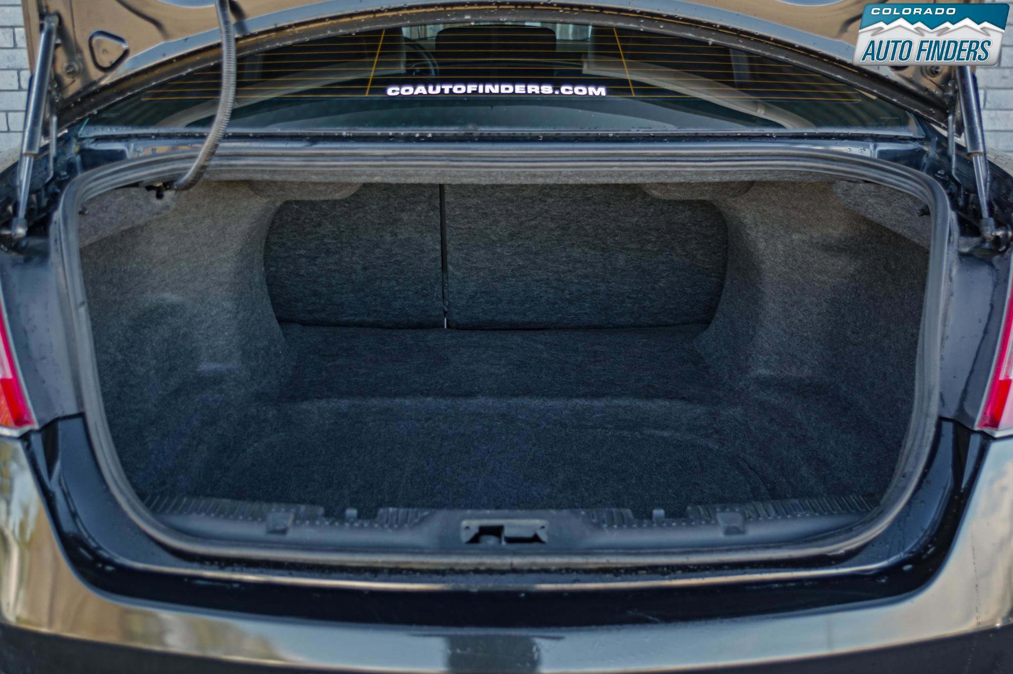 Used 2011 Ford Taurus SHO image 27