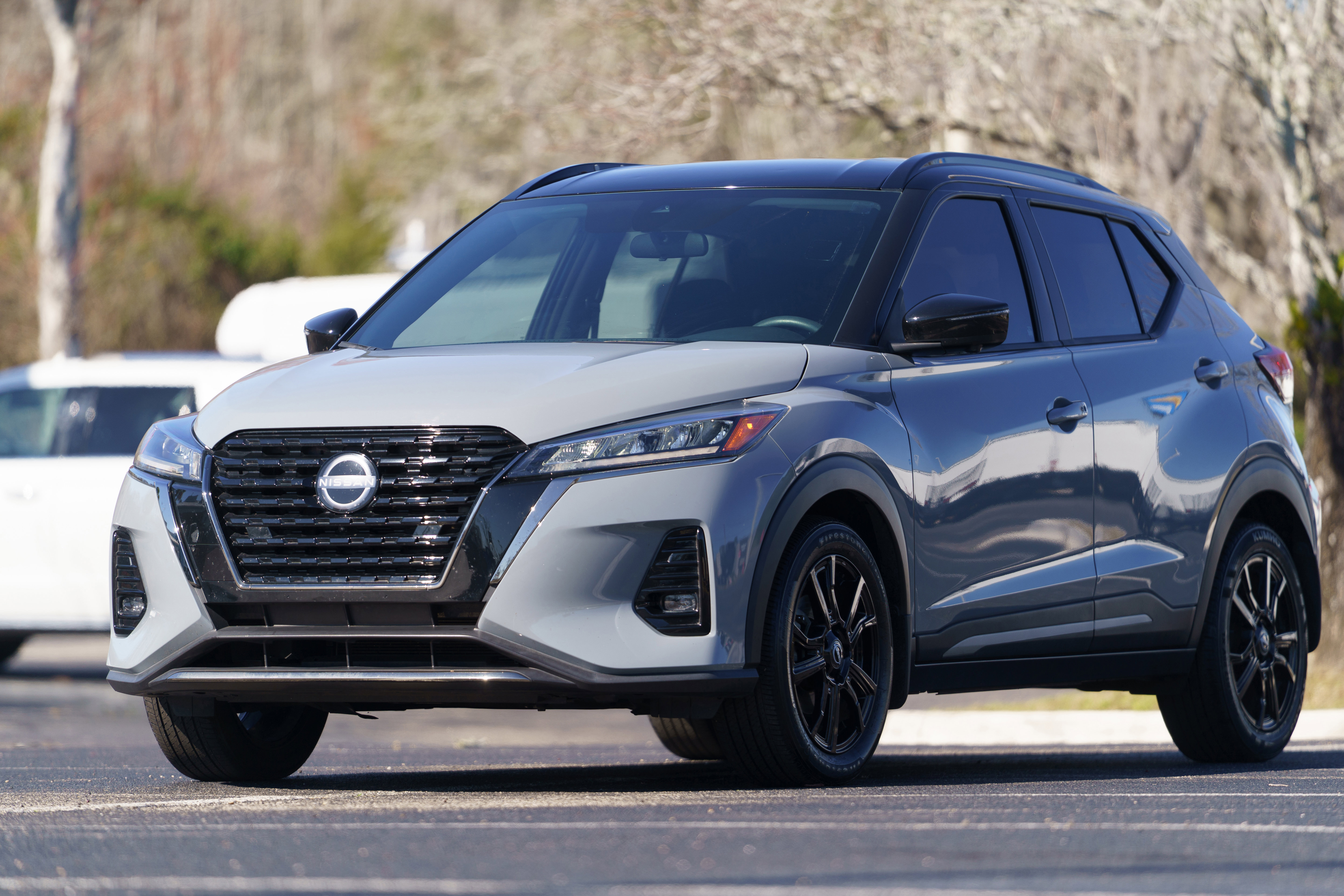 Used 2023 Nissan Kicks SR image 31