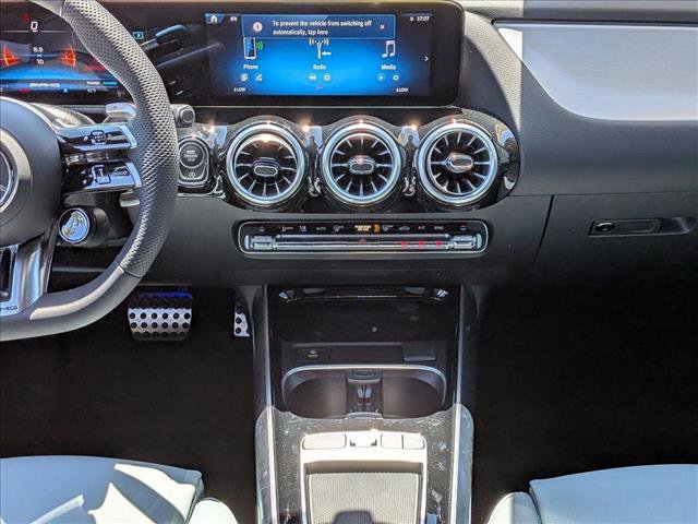 New 2026 Mercedes-Benz GLA 35 AMG 4MATIC image 11