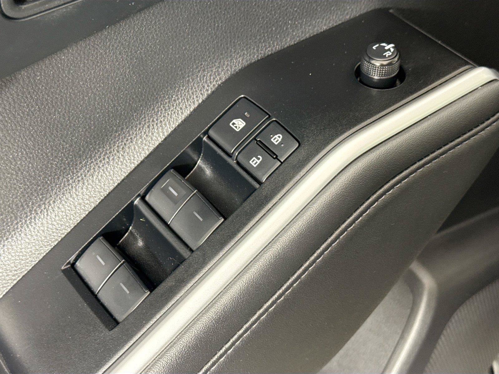 Certified 2025 Toyota Highlander XLE AWD/4WD image 29