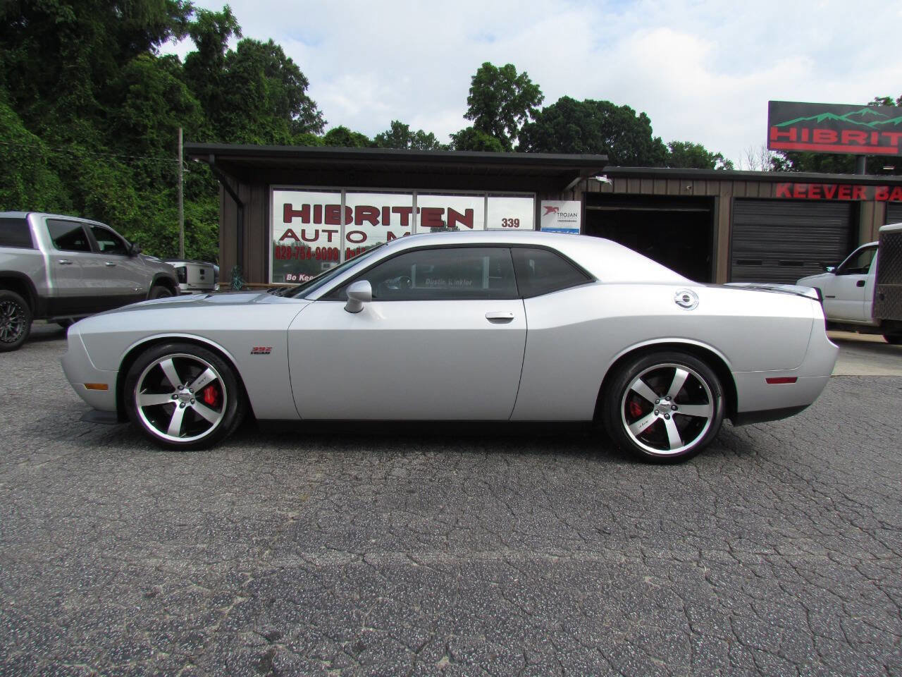 Used 2012 Dodge Challenger SRT8 w/ Premium Sound Group RWD image 1