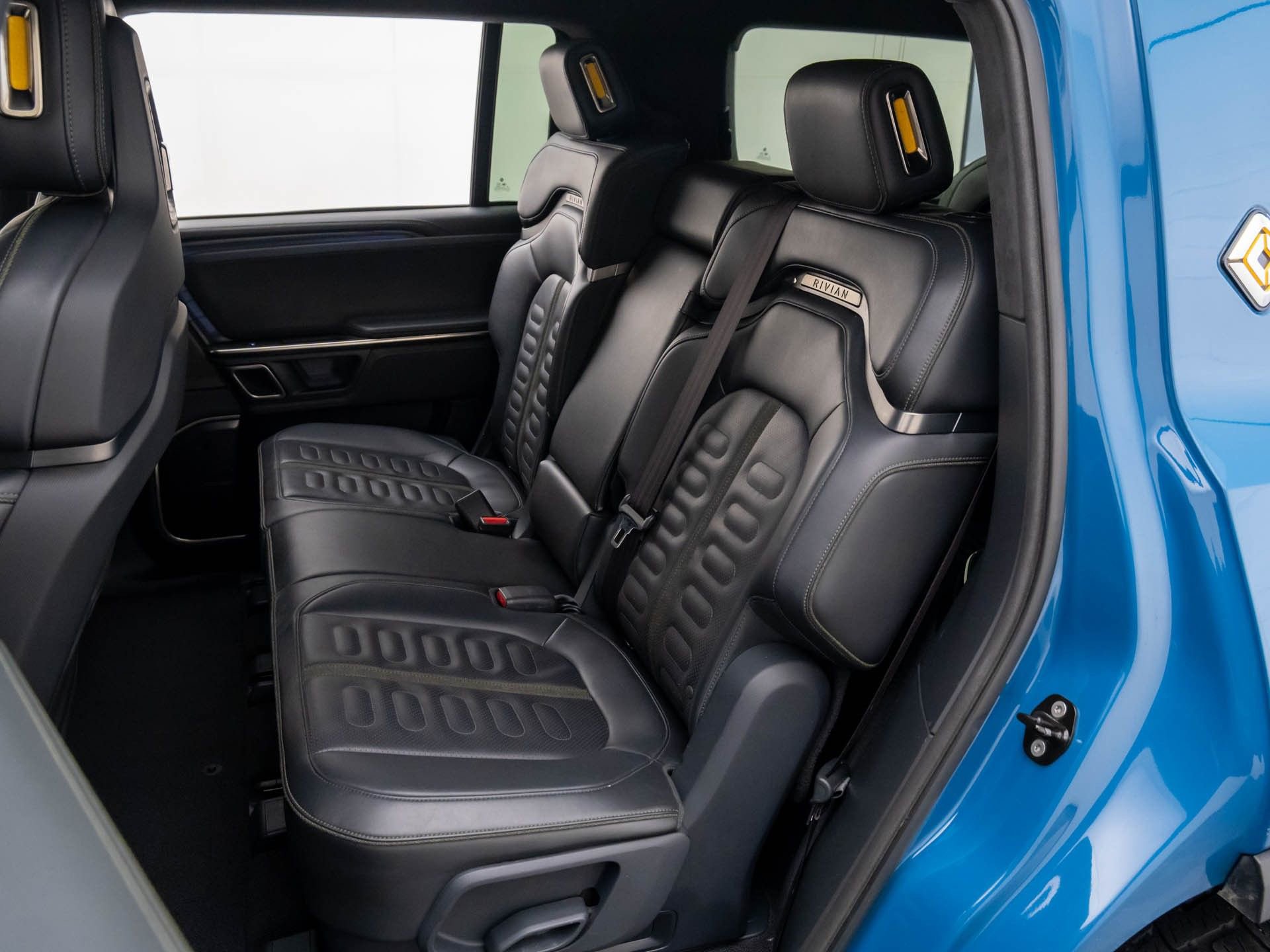 Used 2022 Rivian R1S Launch Edition image 19