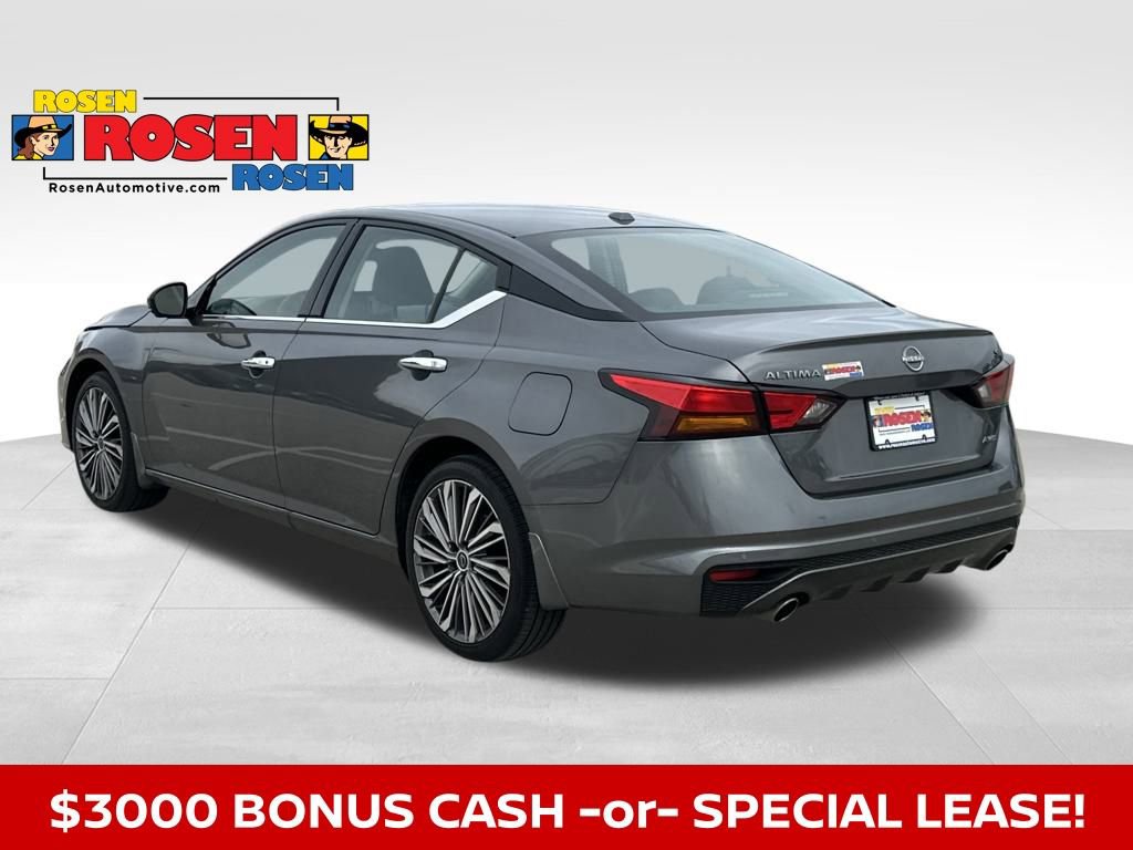 New 2025 Nissan Altima 2.5 SL image 3