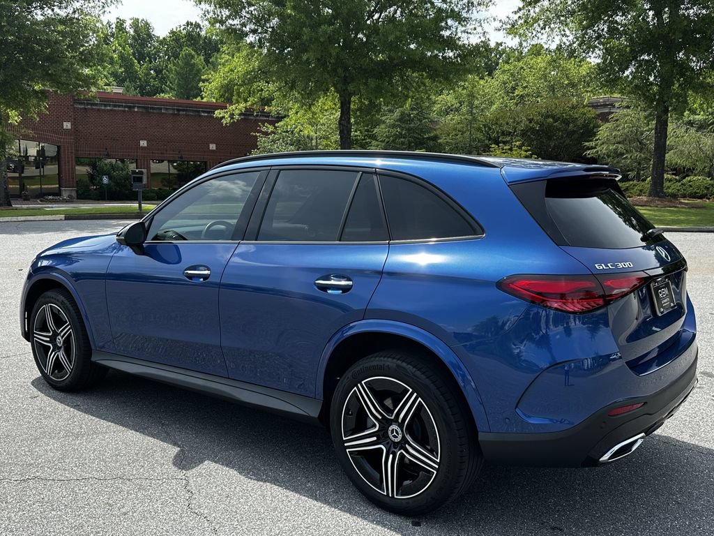 Certified 2025 Mercedes-Benz GLC 300 image 6
