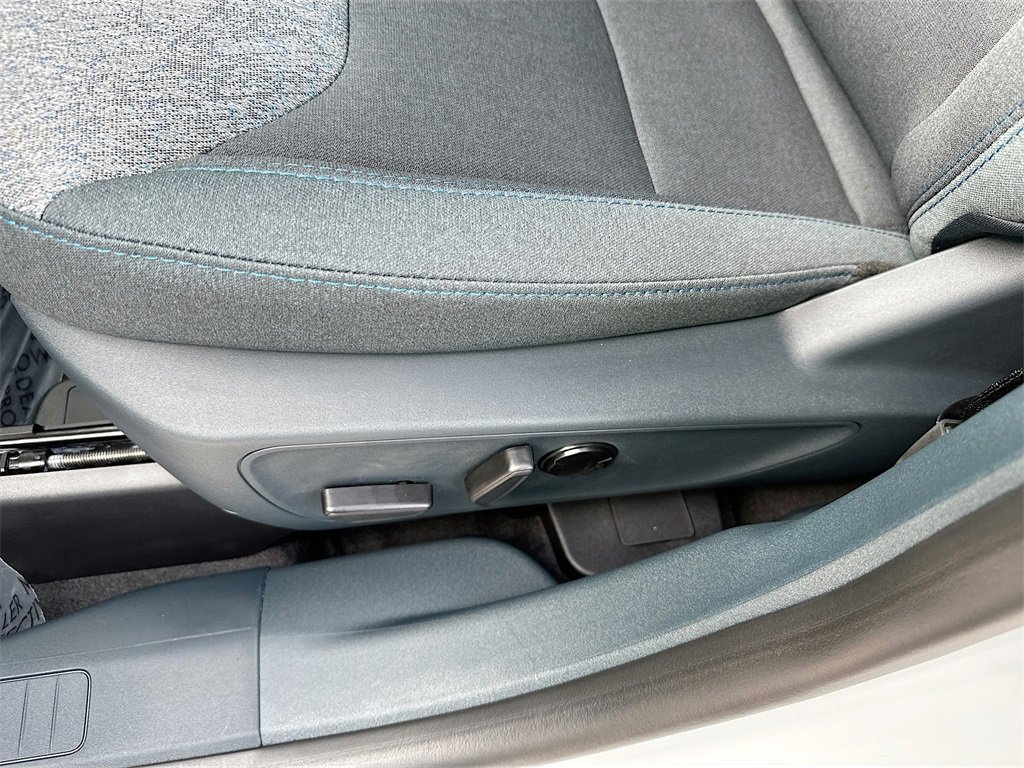 New 2025 Ford Maverick XLT w/ XLT Luxury Package image 19