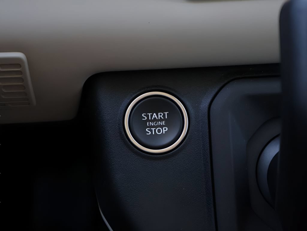 Certified 2024 Land Rover Defender 110 SE AWD/4WD image 26