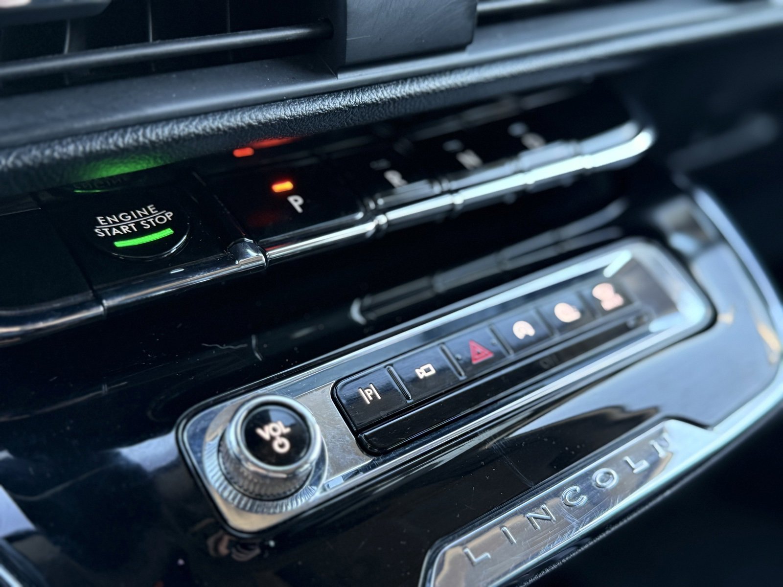 Used 2023 Lincoln Corsair Reserve w/ Equipment Group 202A image 29