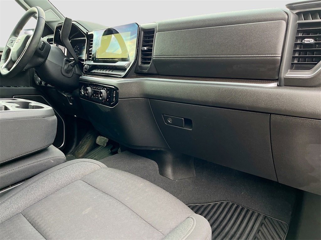 Used 2023 Chevrolet Silverado 1500 LT image 25