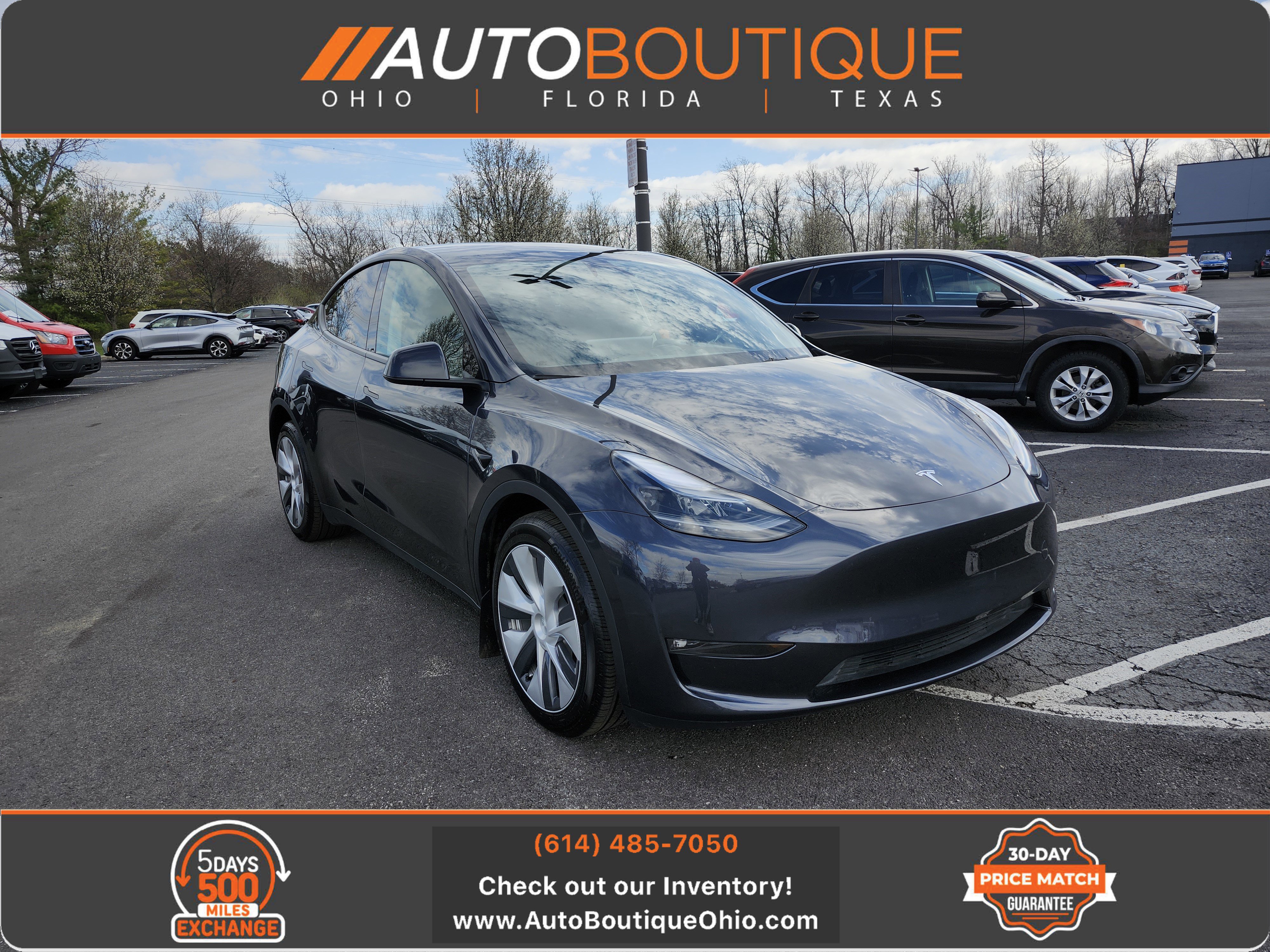 Used 2024 Tesla Model Y Long Range AWD/4WD image 1