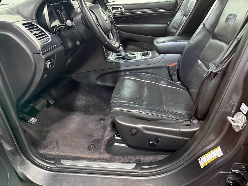 Used 2018 Jeep Grand Cherokee Overland image 52