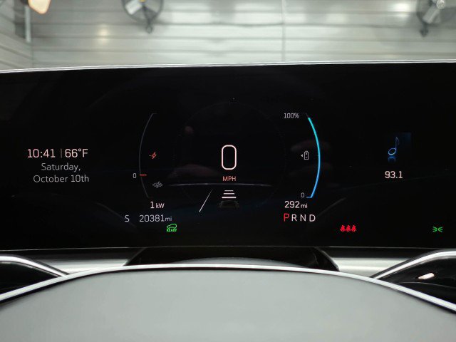 Used 2024 Cadillac Lyriq Sport AWD/4WD image 25