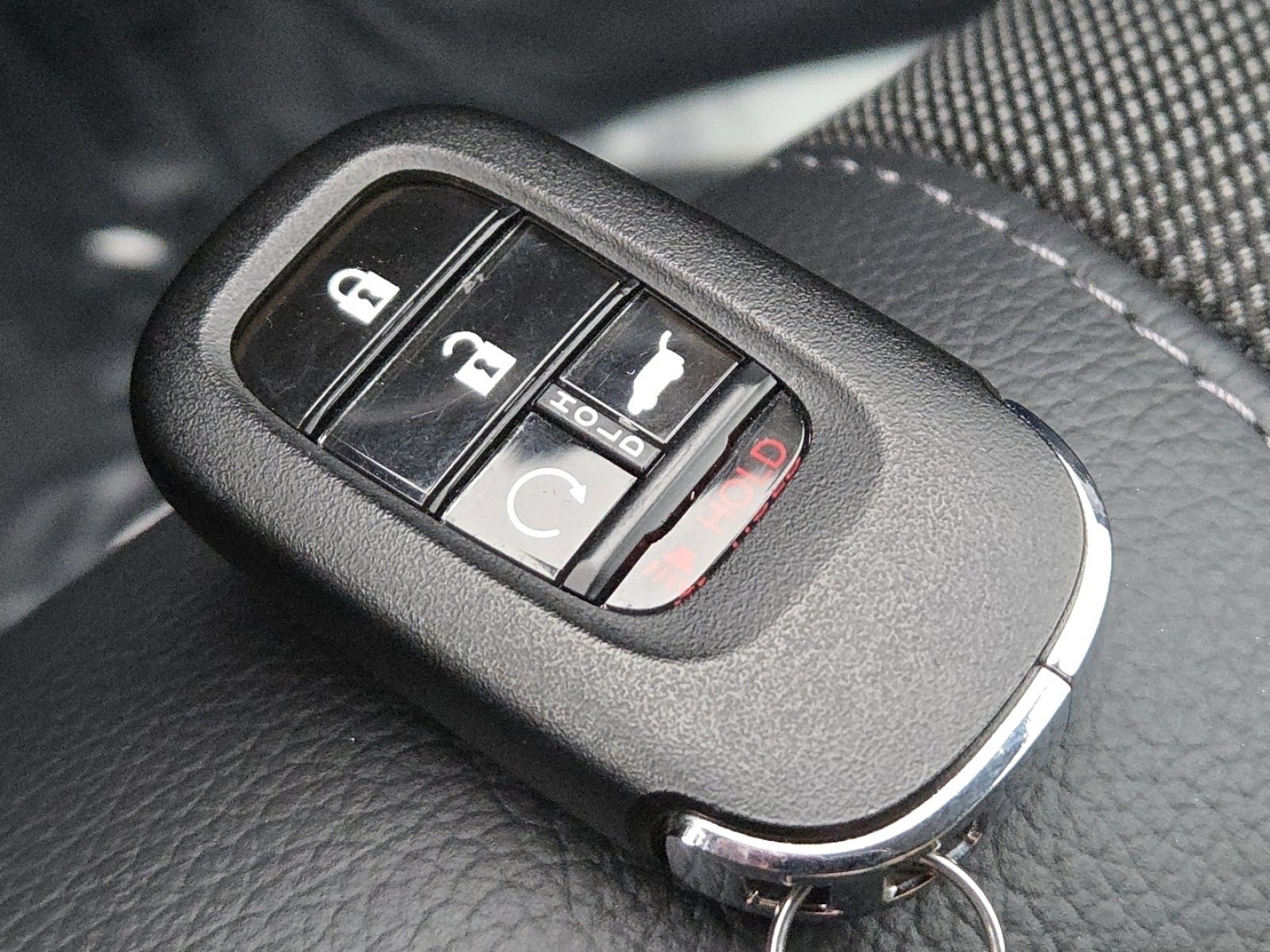 Used 2025 Honda Pilot EX-L image 35