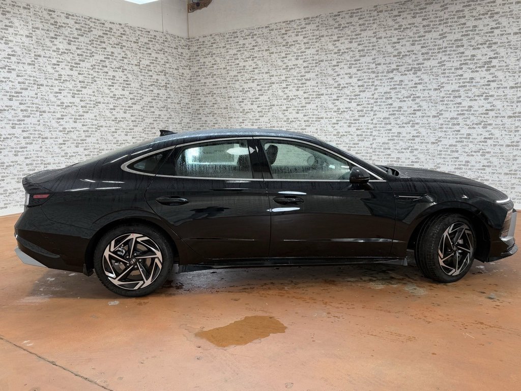 New 2026 Hyundai Sonata SEL image 9