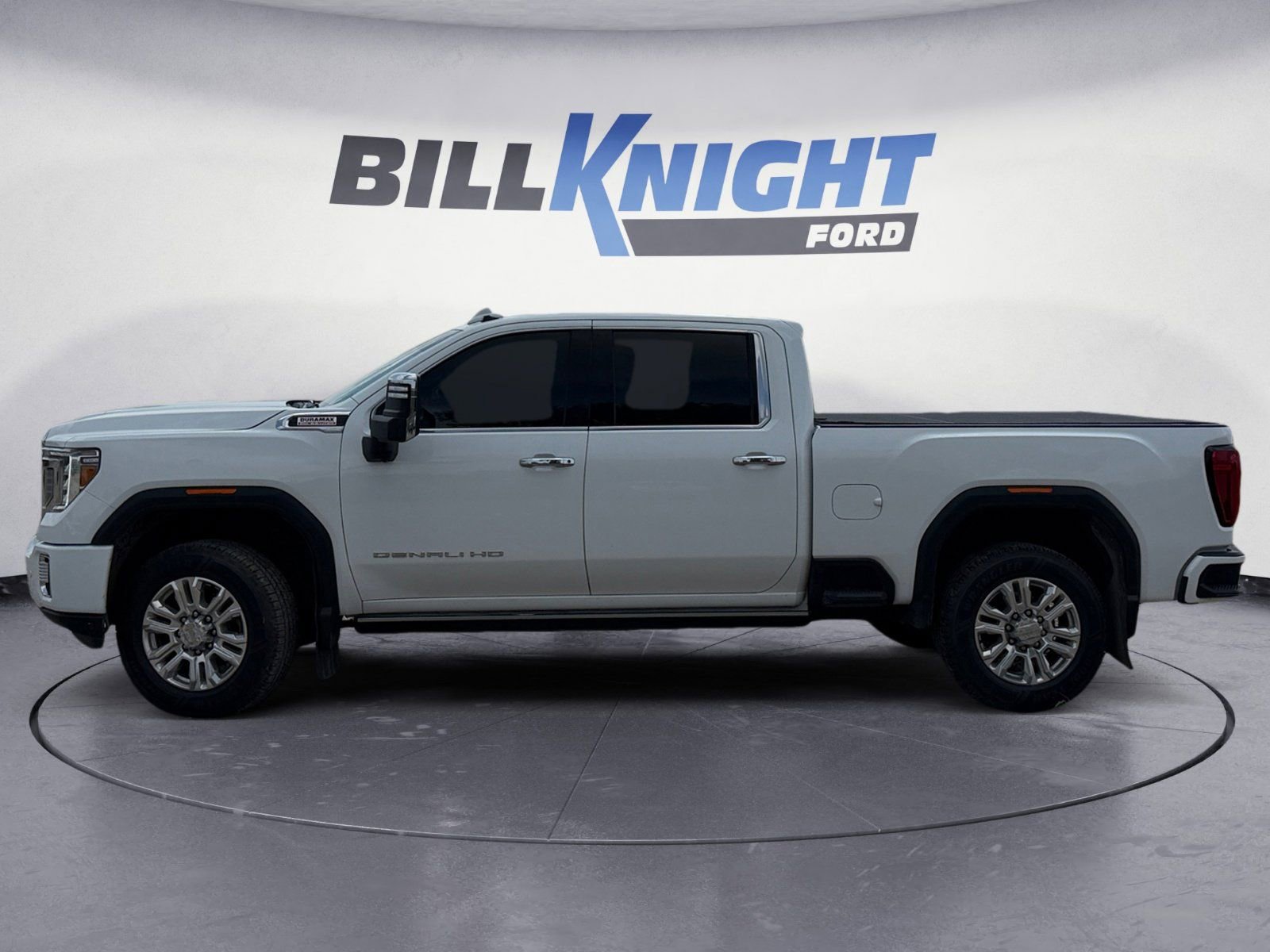 Used 2023 GMC Sierra 2500 Denali w/ Denali Ultimate Package AWD/4WD image 2