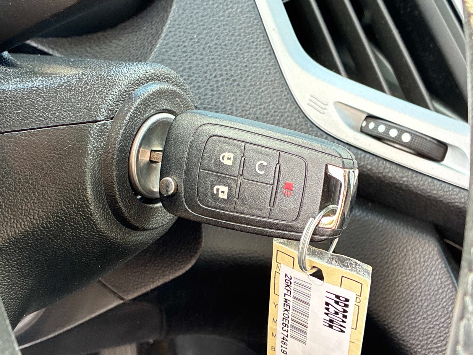 Used 2014 GMC Terrain SLE w/ Convenience Package AWD/4WD image 29