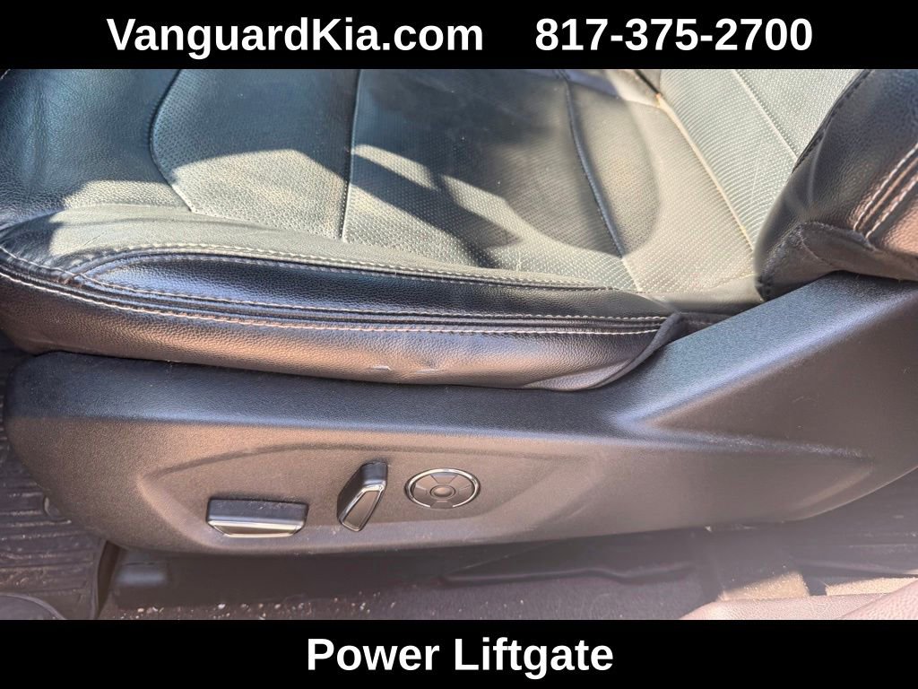 Used 2018 Ford Explorer Limited w/ Equipment Group 301A FWD image 15