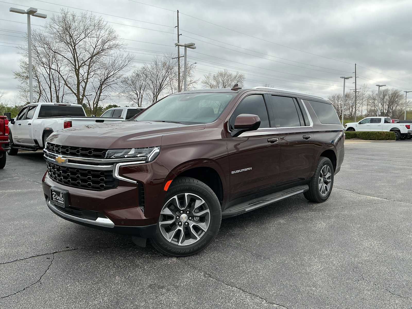 Used 2023 Chevrolet Suburban LS w/ Driver Alert Package AWD/4WD image 3