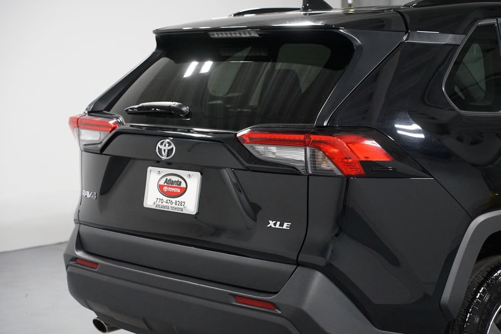 Certified 2025 Toyota RAV4 XLE FWD image 9
