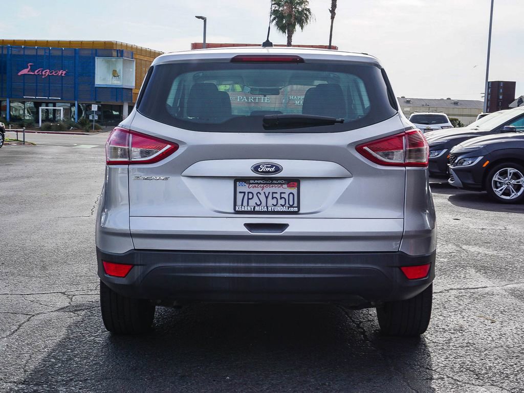 Used 2016 Ford Escape S image 5