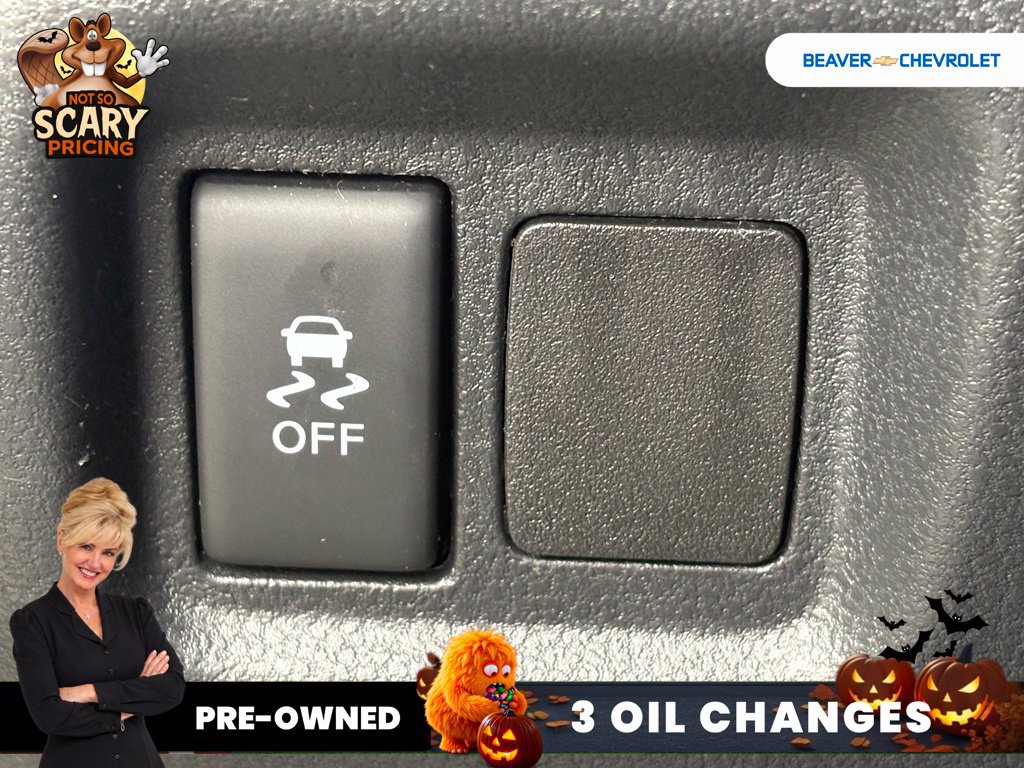Used 2016 Nissan Versa Note SR FWD image 37