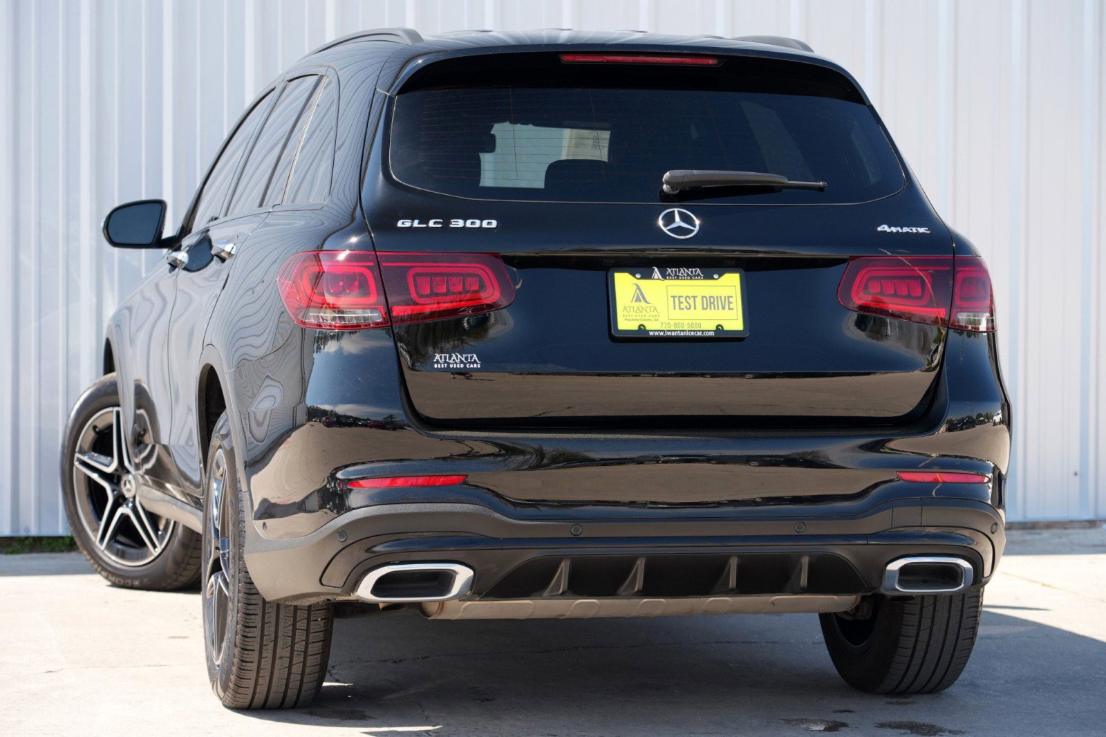 Used 2022 Mercedes-Benz GLC 300 4MATIC w/ AMG Line image 5