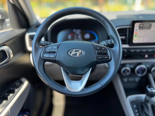 Used 2025 Hyundai Venue SEL FWD image 37