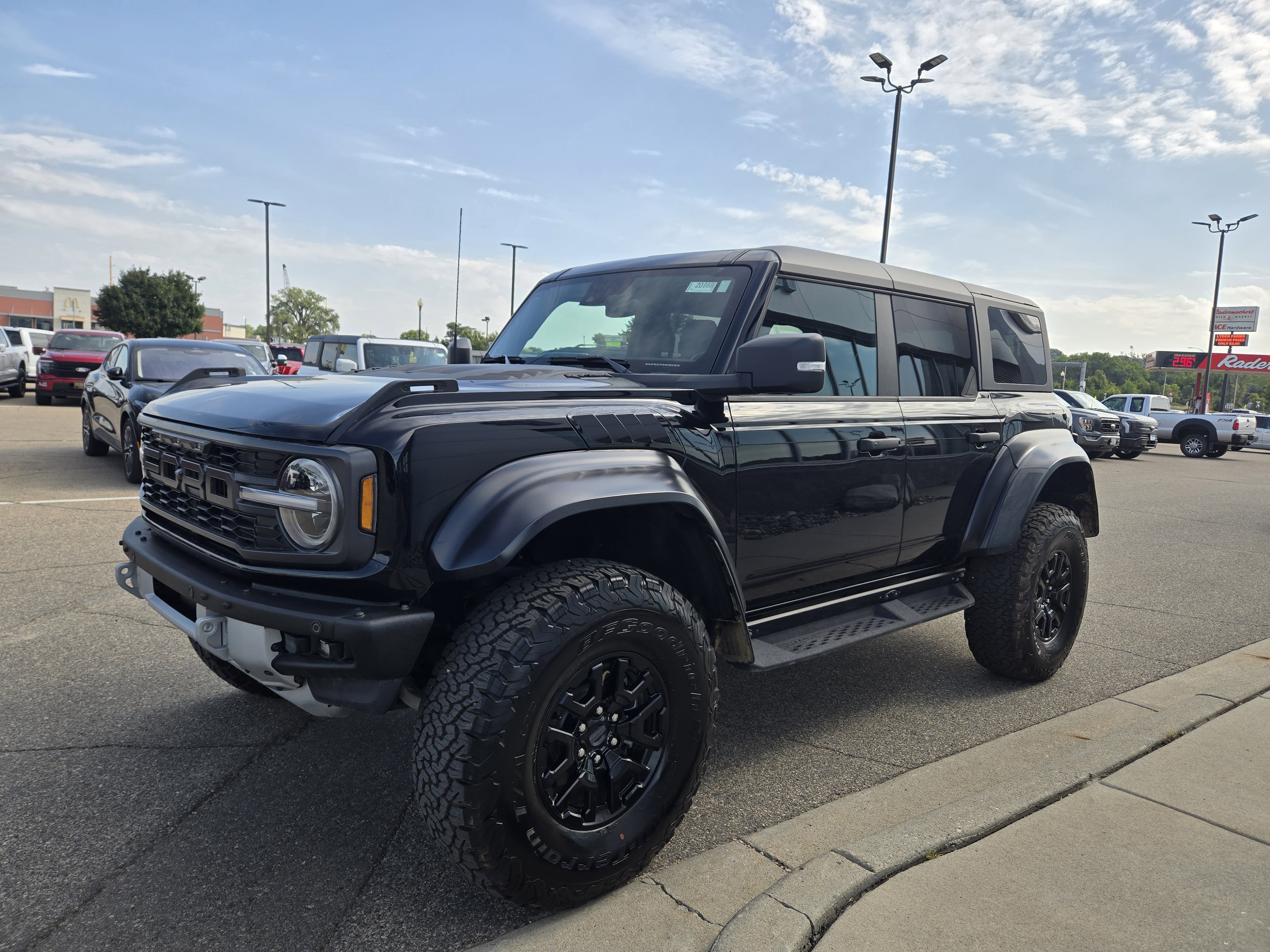 Used 2023 Ford Bronco Raptor w/ Interior Carbon Fiber Pack 6 image 3