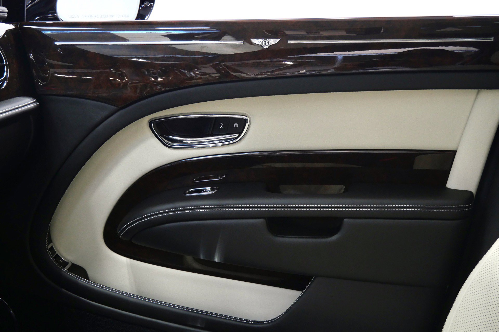 Used 2020 Bentley Mulsanne Speed RWD image 40