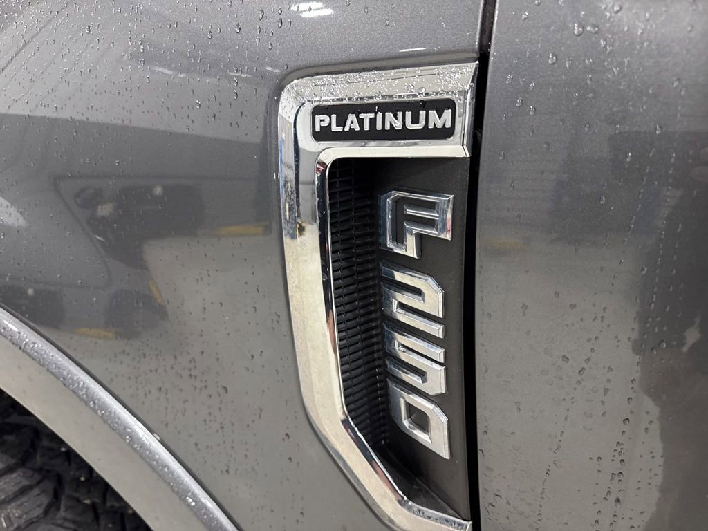 Used 2022 Ford F250 Platinum w/ Tremor Off-Road Package AWD/4WD image 2