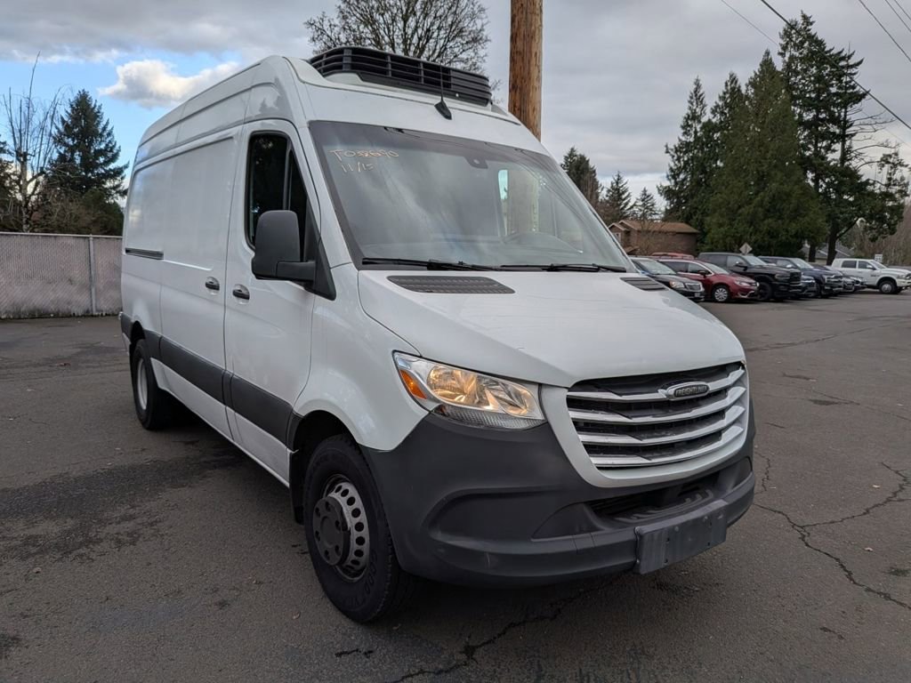Used 2019 Freightliner Sprinter 2500 image 1