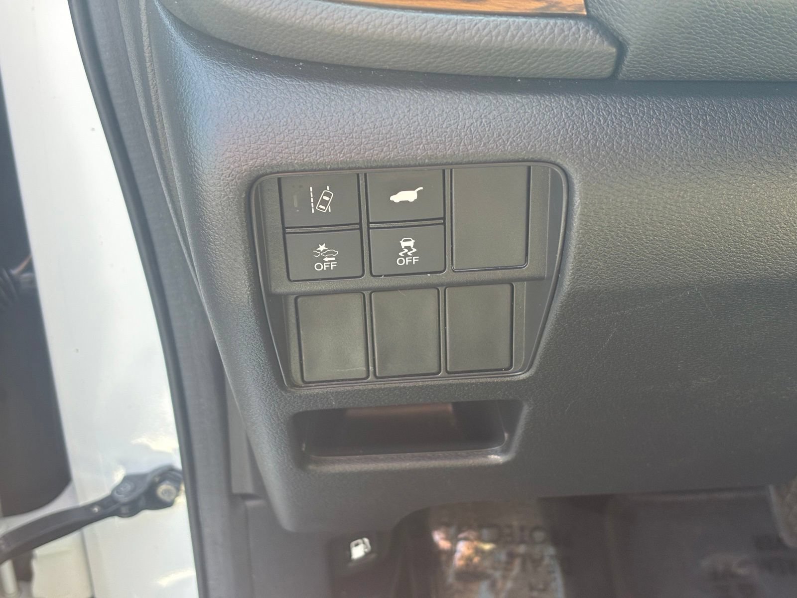 Used 2018 Honda CR-V EX-L image 13