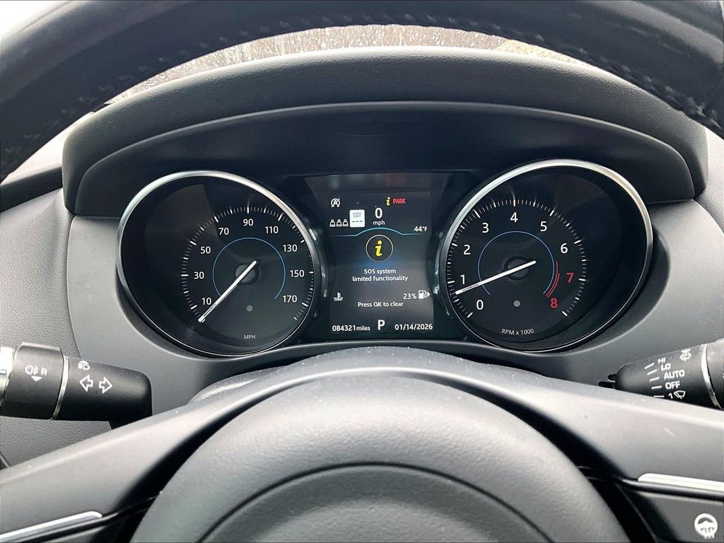 Used 2019 Jaguar F-PACE Premium image 17