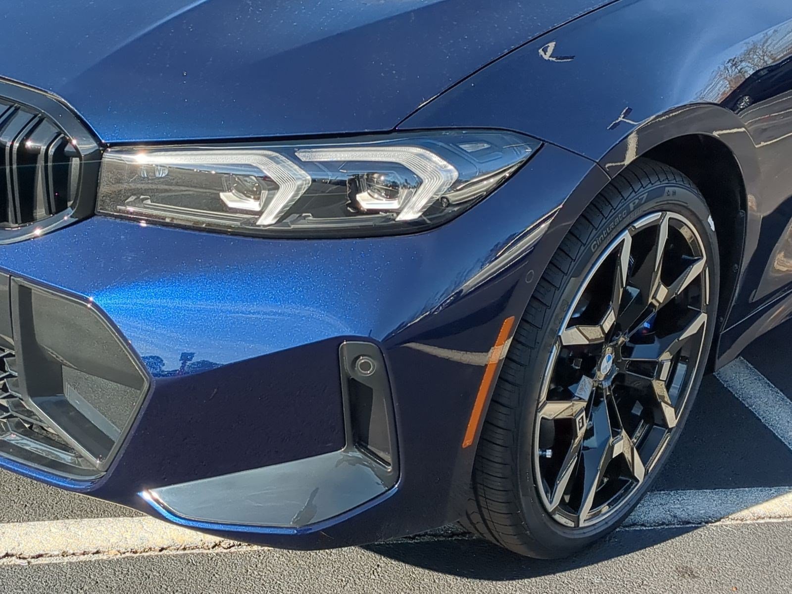 Certified 2026 BMW 330i xDrive Sedan w/ M Sport Package AWD/4WD image 6