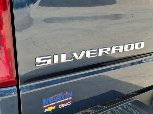 Used 2023 Chevrolet Silverado 1500 Custom image 11