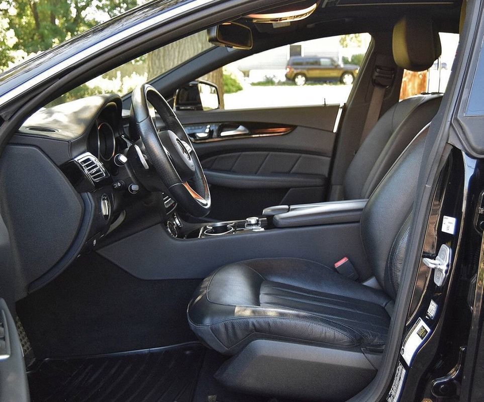 Used 2018 Mercedes-Benz CLS 550 4MATIC image 28
