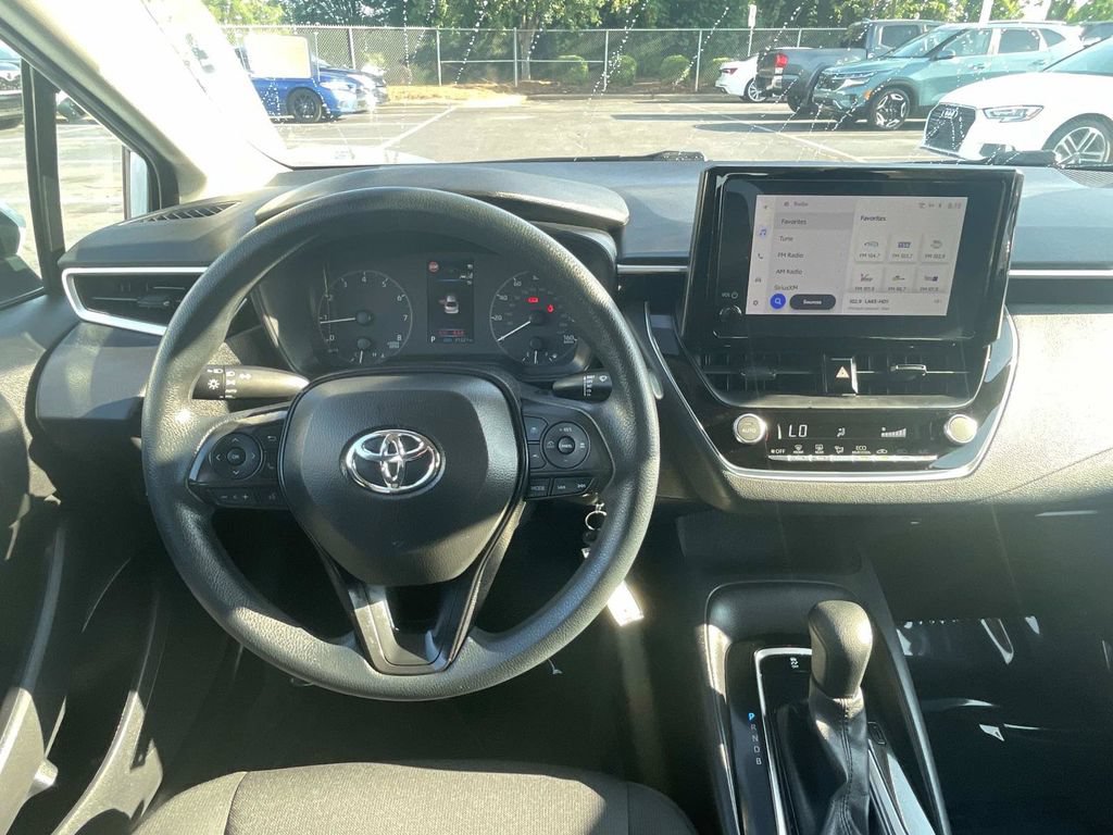 Used 2024 Toyota Corolla LE FWD image 18