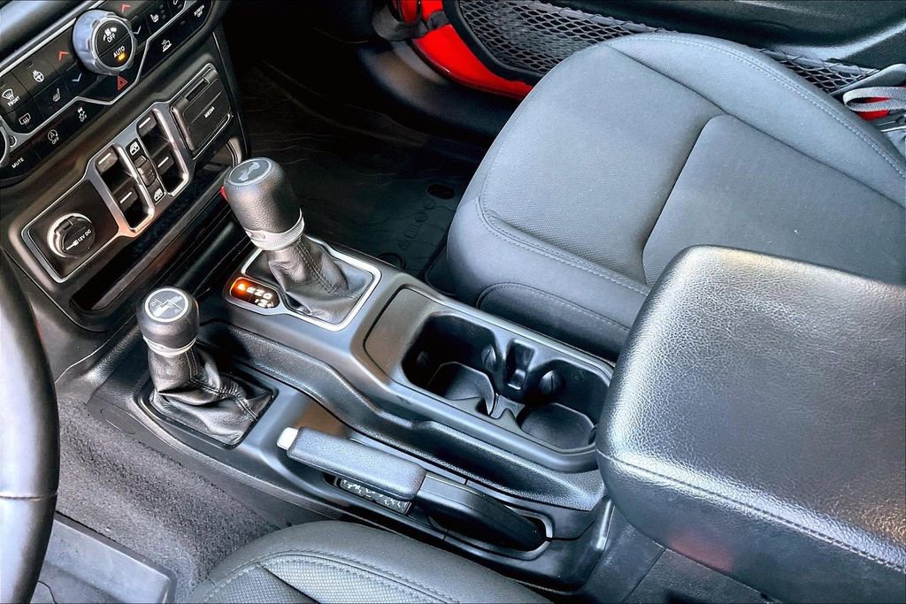 Used 2021 Jeep Wrangler Unlimited Sport image 17