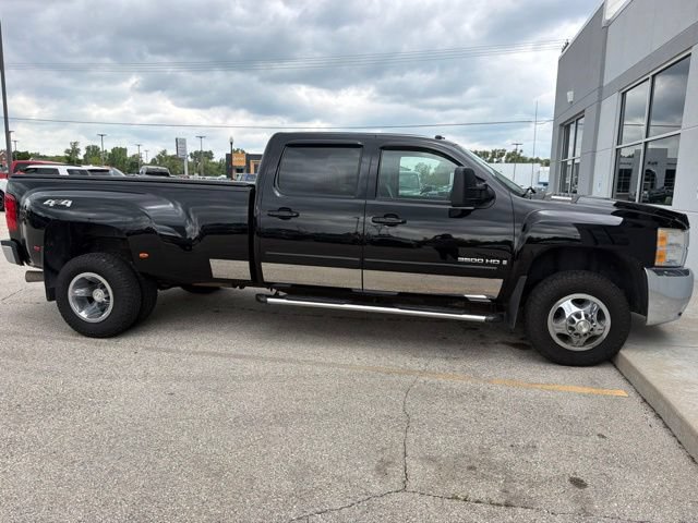 Used 2008 Chevrolet Silverado 3500 LTZ w/ EZ-Lift Tailgate Package AWD/4WD image 1
