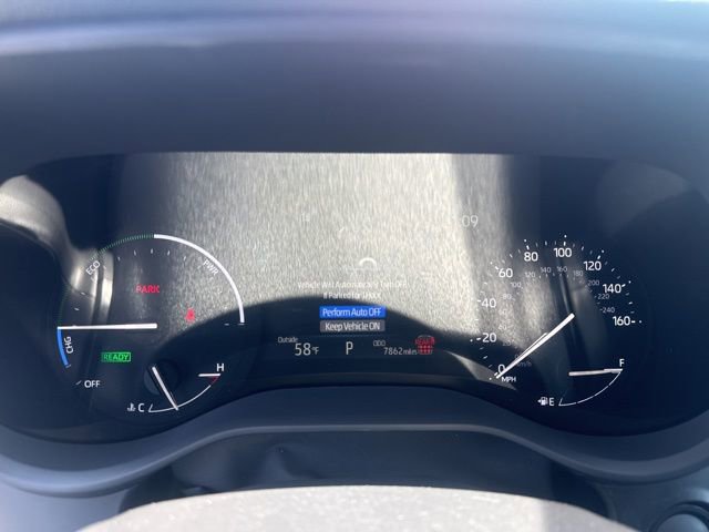 Used 2025 Toyota Sienna XLE image 25