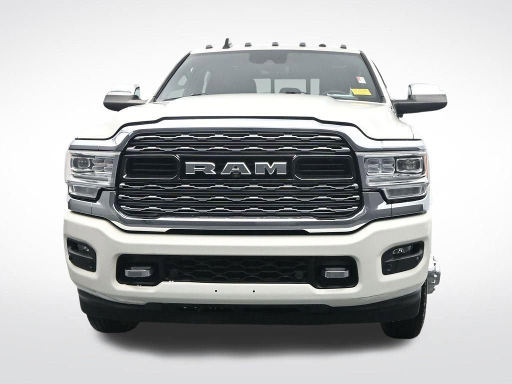 Used 2022 RAM 3500 Limited image 2
