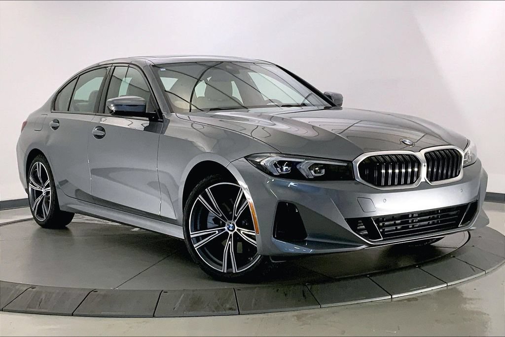 Used 2023 BMW 330i xDrive Sedan w/ Premium Package AWD/4WD image 33