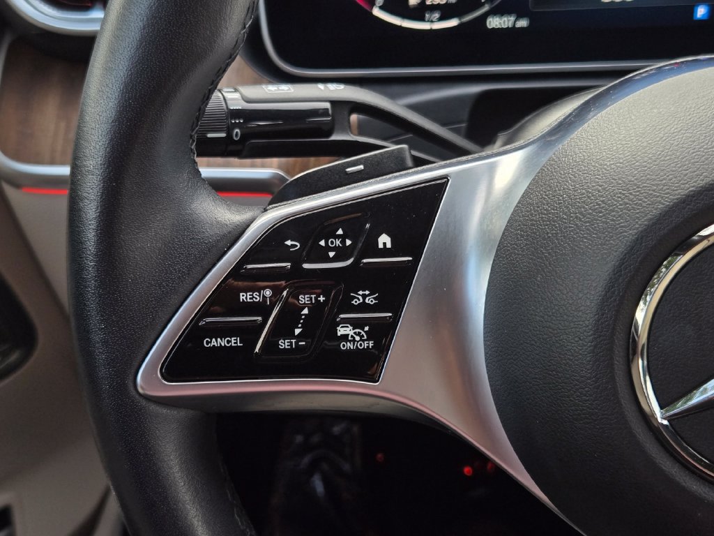 Used 2023 Mercedes-Benz C 300 Sedan image 24