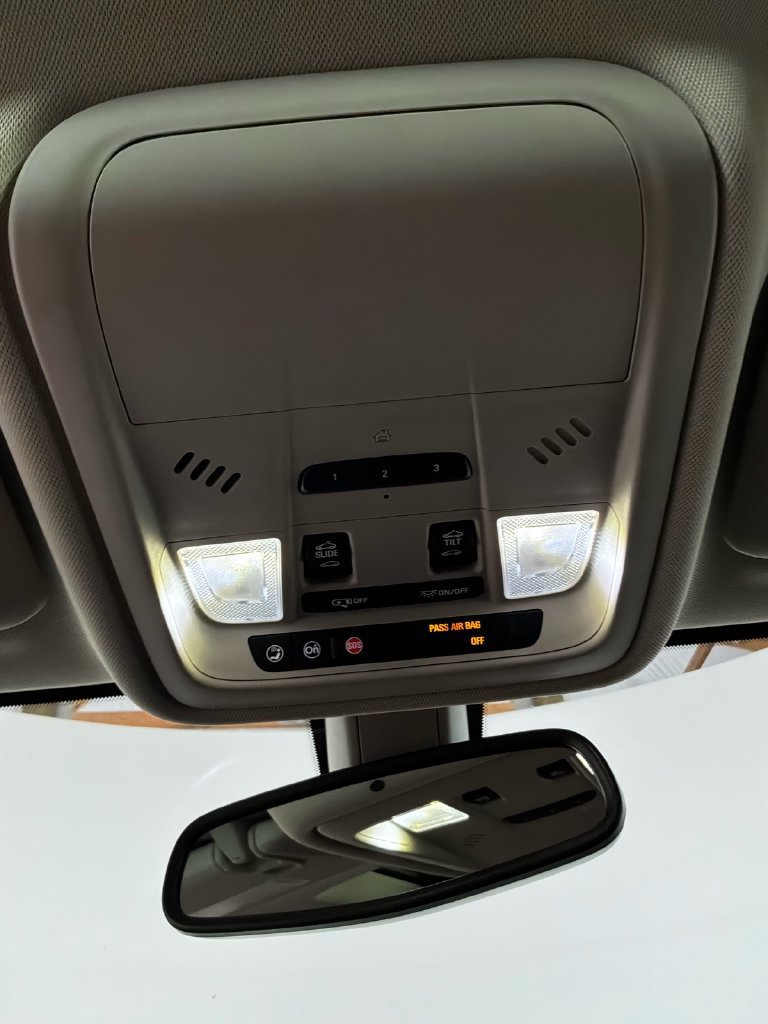 Used 2019 Buick Regal Preferred w/ Driver Confidence Package I FWD image 27