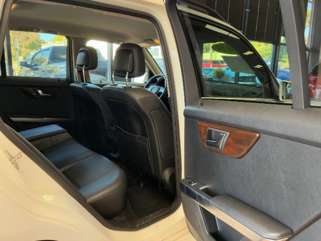 Used 2015 Mercedes-Benz GLK 350 2WD image 31