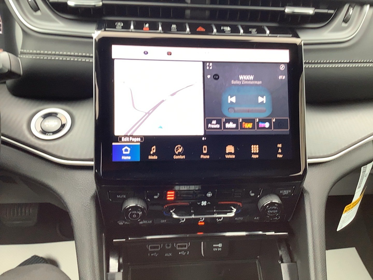 New 2027 Jeep Grand Cherokee Laredo X AWD/4WD image 13