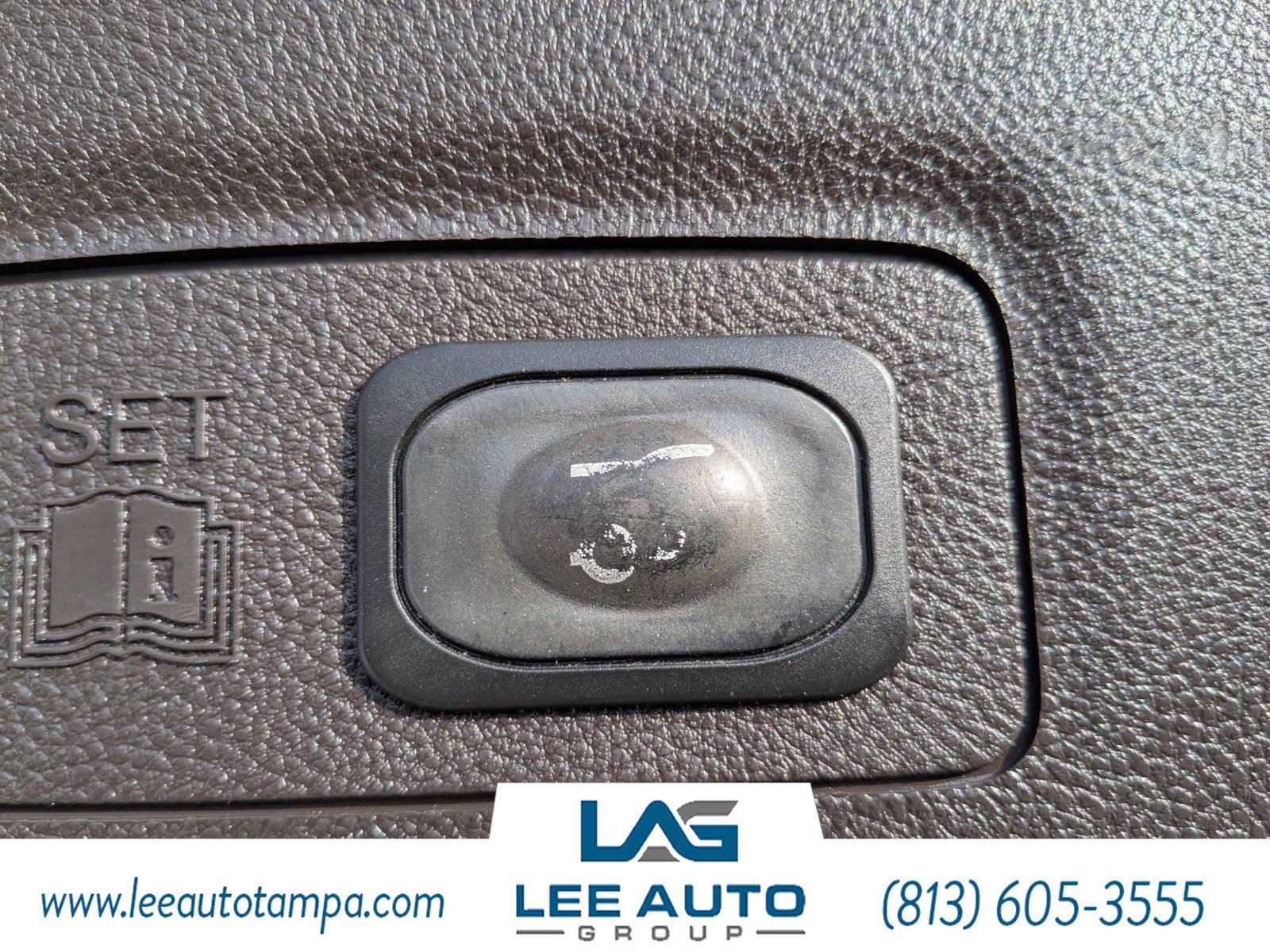 Used 2019 Lincoln MKC Reserve image 13