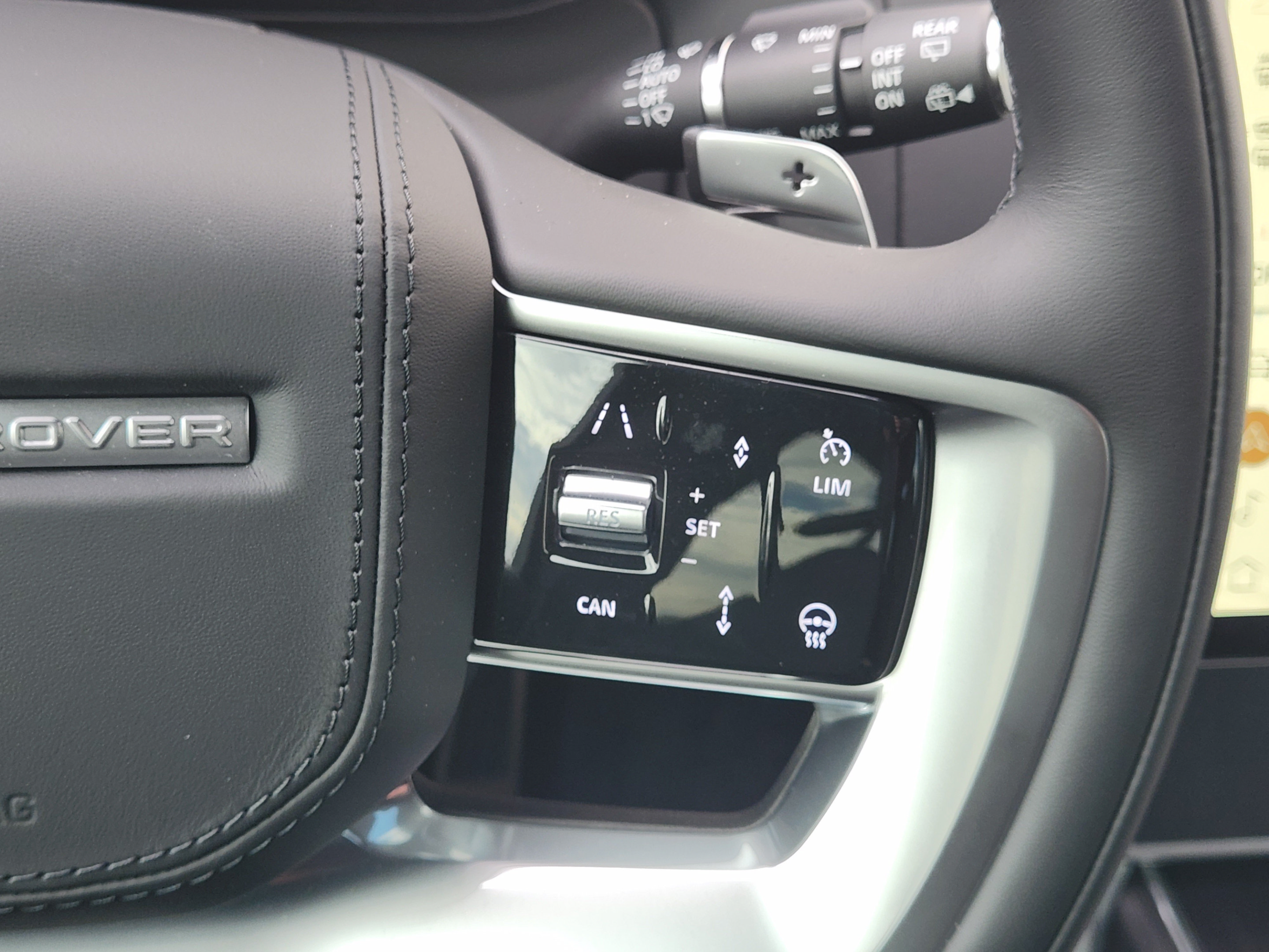 New 2027 Land Rover Range Rover SE AWD/4WD image 23